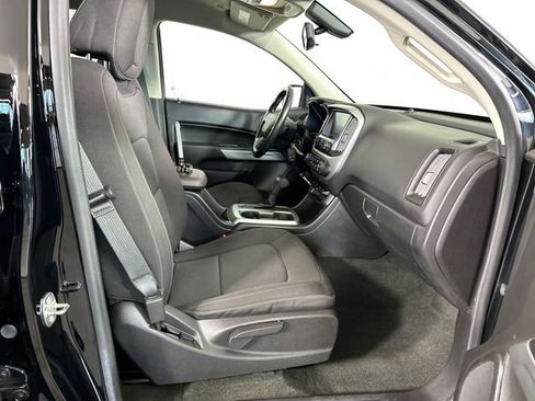 Used 2016 Chevrolet Colorado LT w/ LT Convenience Package AWD/4WD image 28