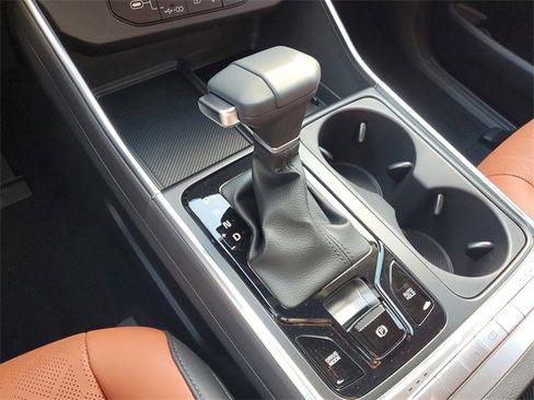 New 2026 Kia Carnival EX image 36