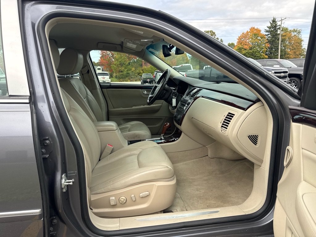 Used 2008 Cadillac DTS FWD image 11