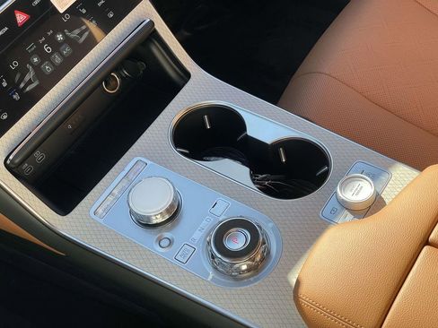 New 2026 Genesis GV80 2.5T Prestige image 18