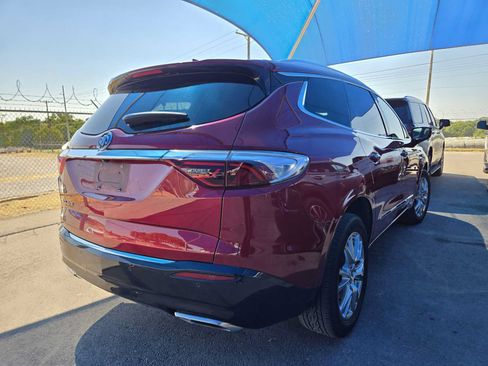 Used 2023 Buick Enclave Essence w/ Experience Buick Package FWD image 4