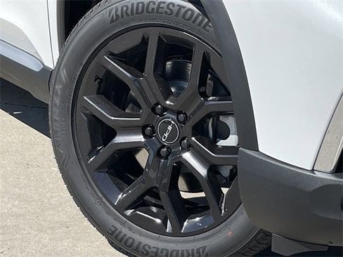 New 2025 Honda Pilot Touring image 10