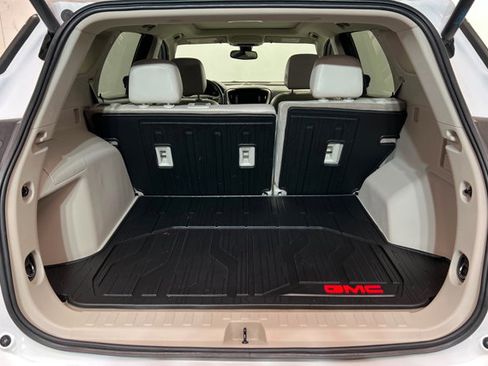 Used 2022 GMC Terrain Denali w/ LPO, Floor Liner Package image 22