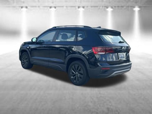 Used 2023 Volkswagen Taos S FWD image 3