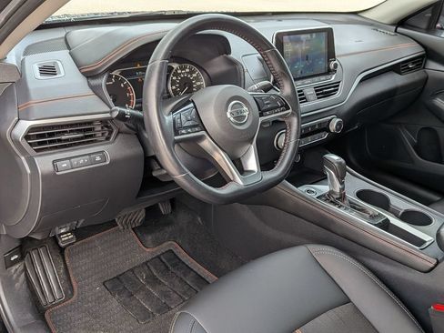Used 2019 Nissan Altima 2.5 SR FWD image 31