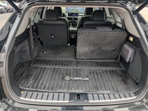 Used 2022 Lexus RX 450hL Luxury image 13