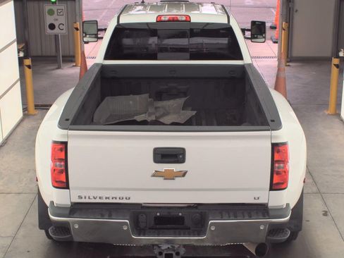 Used 2019 Chevrolet Silverado 3500 LT w/ LT Convenience Package AWD/4WD image 6