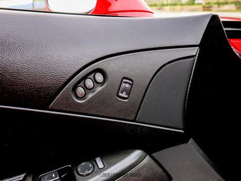 Used 2005 Chevrolet Corvette Convertible w/ Preferred Equipment Group image 52