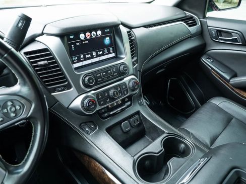 Used 2017 Chevrolet Tahoe LT AWD/4WD image 26