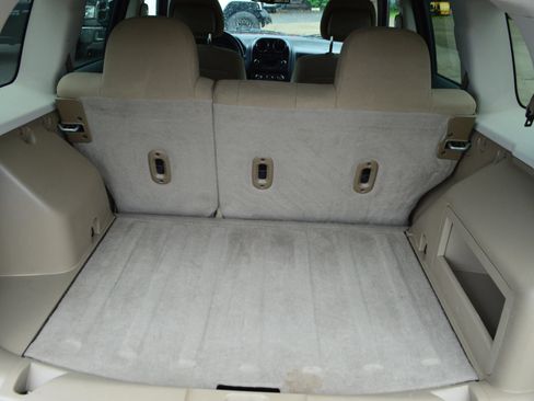 Used 2016 Jeep Patriot Latitude FWD image 20