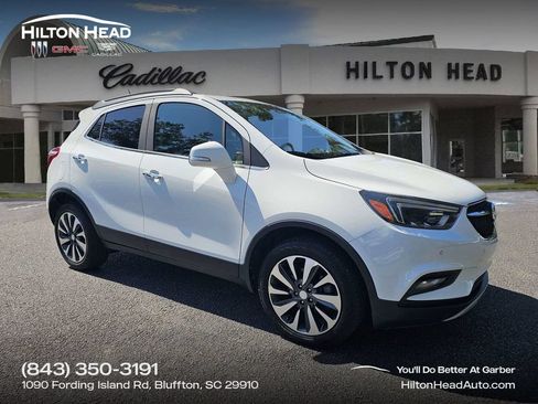 Used 2019 Buick Encore Essence w/ Safety Package II AWD/4WD image 1