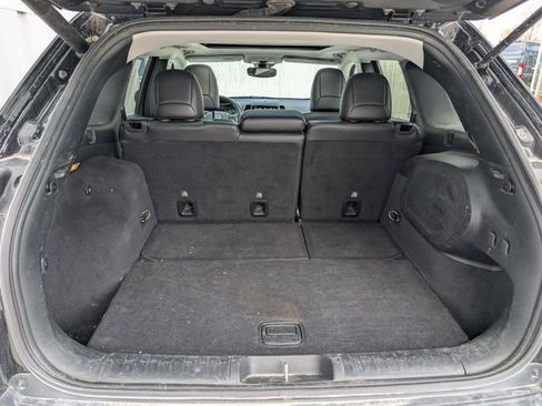 Used 2021 Jeep Cherokee Limited w/ Elite Package image 18