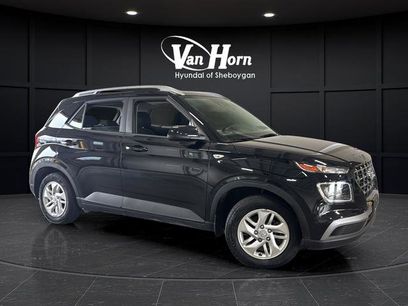 Used 2020 Hyundai Venue SEL w/ Convenience Package