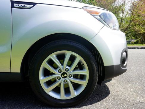 Used 2019 Kia Soul + image 39