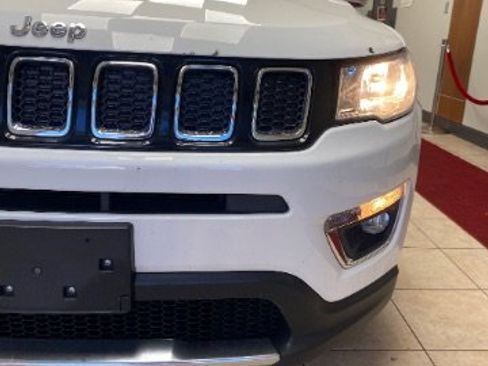 Used 2020 Jeep Compass Limited image 11