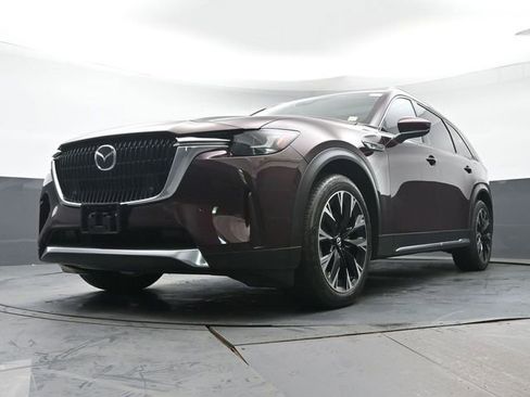 Used 2024 MAZDA CX-90 Plug-In Hybrid w/ Premium Pkg AWD/4WD image 29