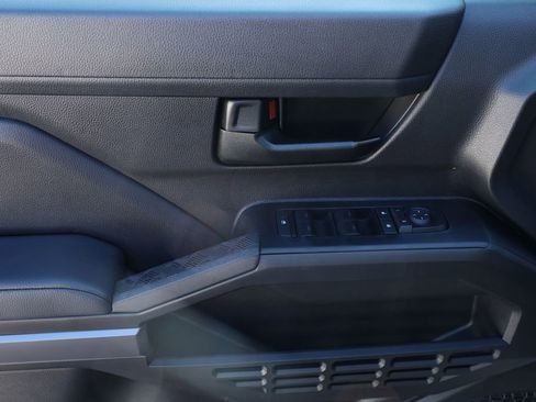 New 2025 Toyota Tacoma SR5 image 28