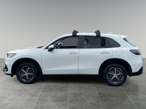 Used 2024 Honda HR-V EX-L image 2