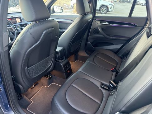 Used 2021 BMW X1 xDrive28i image 10
