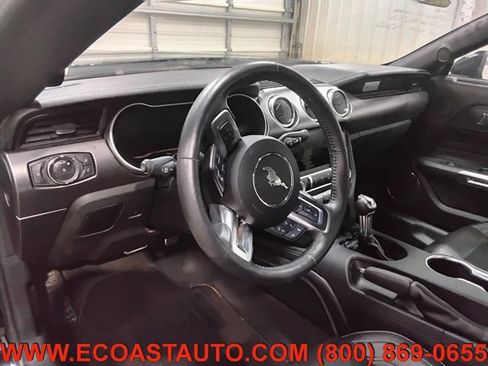 Used 2022 Ford Mustang GT Premium w/ Equipment Group 401A RWD image 11