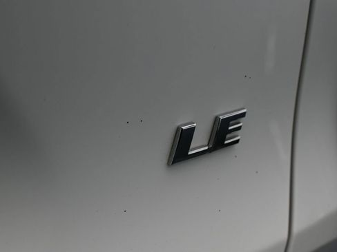 Used 2025 Toyota RAV4 LE FWD image 29