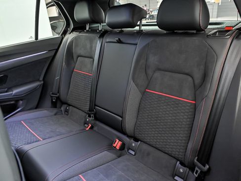 New 2026 Volkswagen GTI SE FWD image 10