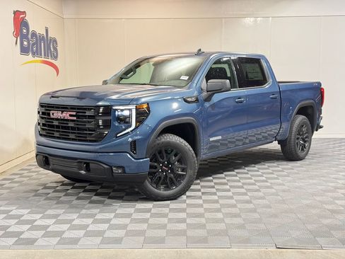 New 2025 GMC Sierra 1500 Elevation image 2