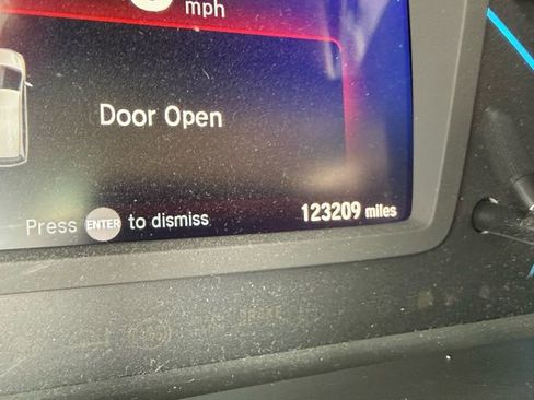 Used 2019 Honda Odyssey Elite image 32