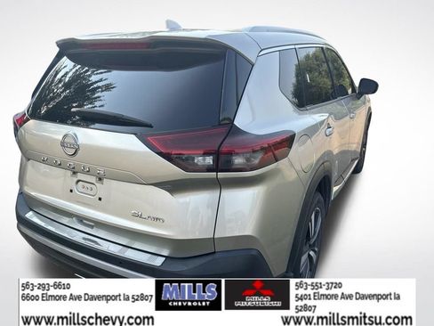Used 2022 Nissan Rogue SL AWD/4WD image 3