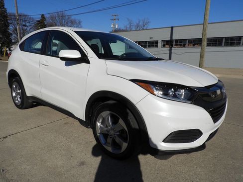 Used 2020 Honda HR-V LX image 12