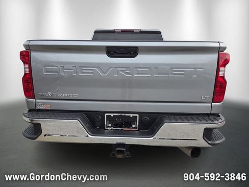 Used 2025 Chevrolet Silverado 2500 LT w/ Convenience Package AWD/4WD image 4