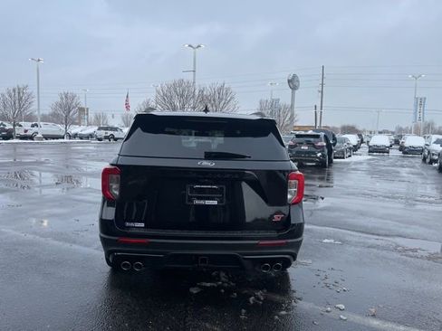 Used 2022 Ford Explorer ST w/ Equipment Group 401A image 7