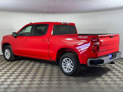 Used 2022 Chevrolet Silverado 1500 LT image 9