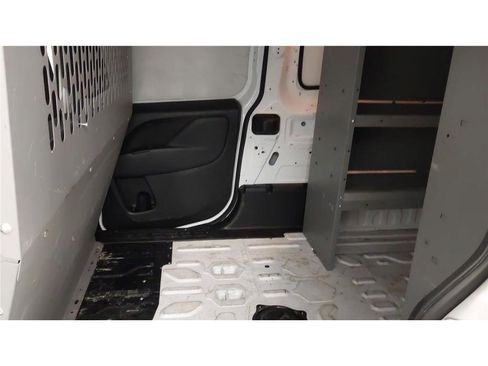 Used 2022 RAM ProMaster City Tradesman image 2