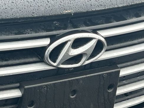 Used 2018 Hyundai Elantra SEL image 10