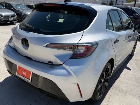 Used 2022 Toyota Corolla SE FWD image 9