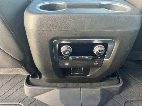 Used 2024 Chevrolet Tahoe RST w/ Luxury Package AWD/4WD image 21