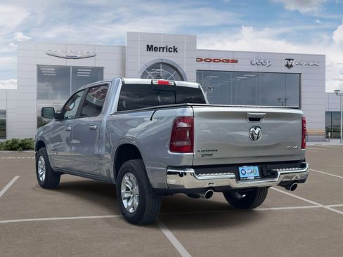 Used 2023 RAM 1500 Laramie AWD/4WD image 8