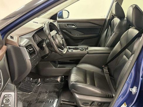 Used 2021 Nissan Rogue SL w/ Premium Package AWD/4WD image 13