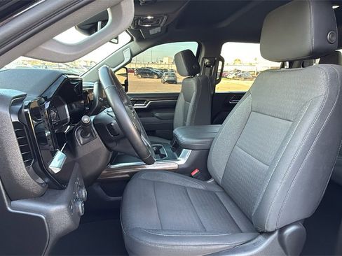 Used 2025 Chevrolet Silverado 2500 LT w/ Trail Boss Package image 13