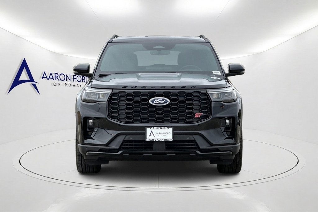 Used 2025 Ford Explorer ST-Line w/ Premium Package RWD image 9