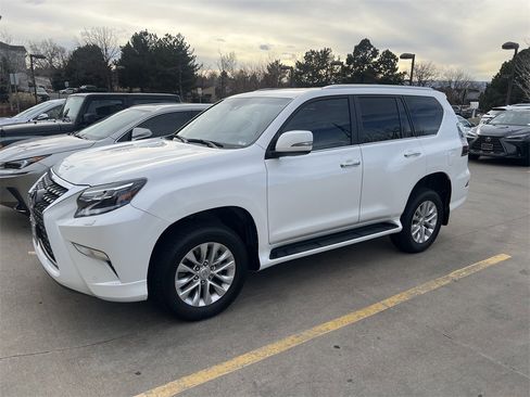 Used 2021 Lexus GX 460 Premium image 1