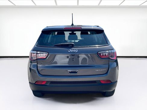 Used 2021 Jeep Compass Sport FWD image 5