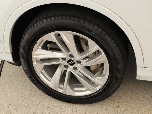 Used 2022 Audi Q7 2.0T Premium Plus AWD/4WD image 34