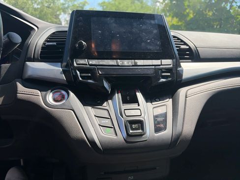 Used 2019 Honda Odyssey EX-L image 9