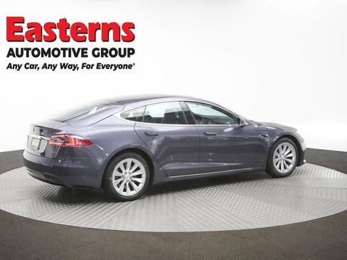 Used 2018 Tesla Model S 75D AWD/4WD image 33