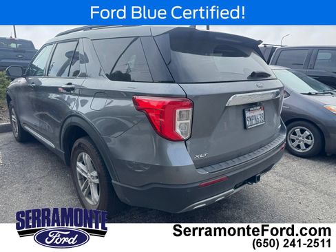 Used 2024 Ford Explorer XLT w/ Equipment Group 202A AWD/4WD image 4