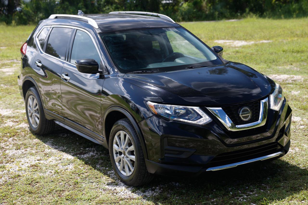 Used 2018 Nissan Rogue SV AWD/4WD image 15