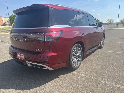 Used 2025 INFINITI QX80 Sensory image 7
