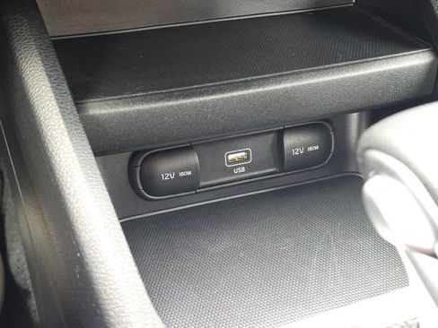 Used 2023 Kia Forte LXS w/ LXS Technology Package FWD image 28